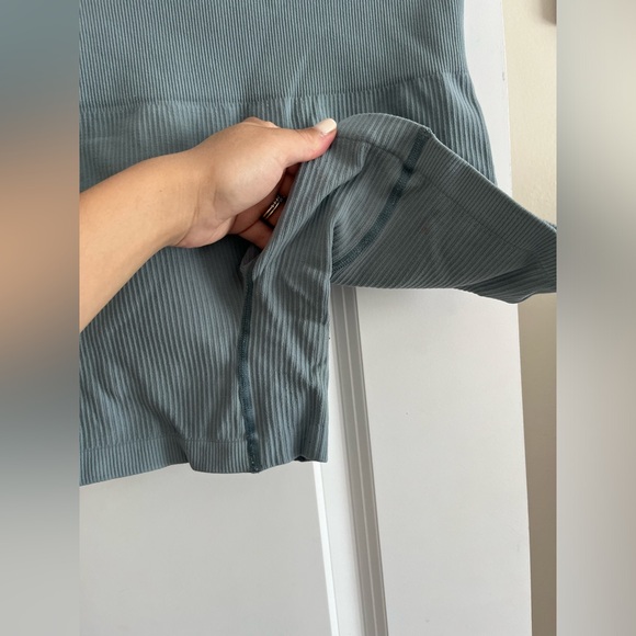 Dusty Blue Workout set sz S - Picture 7 of 9